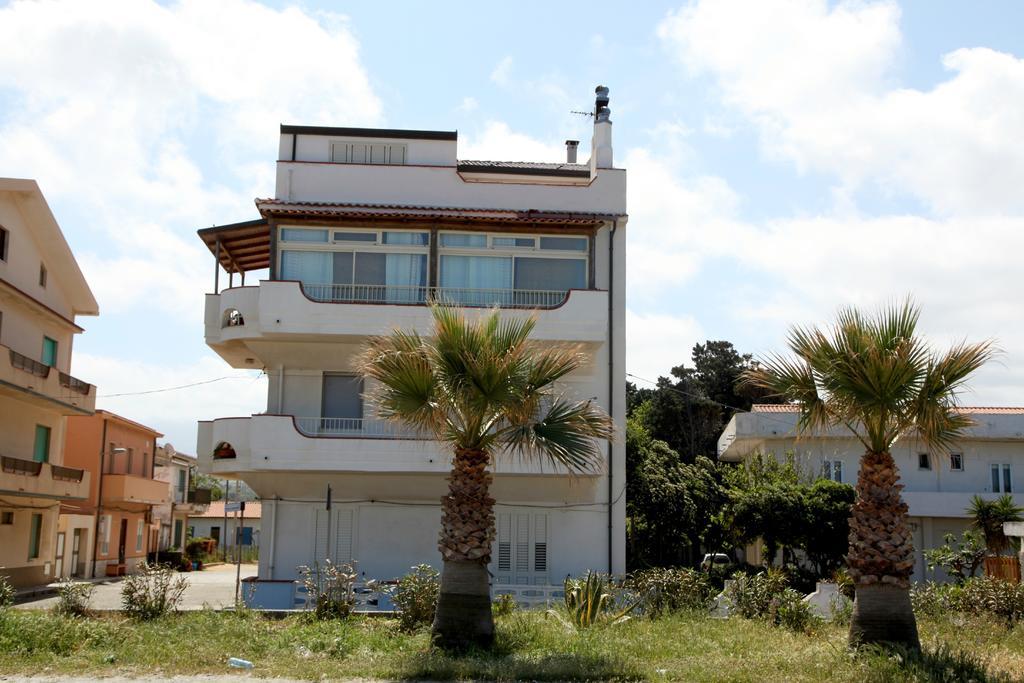 Vacanze Al Mare Patrizia'S Sweet Home Terme Vigliatore Δωμάτιο φωτογραφία